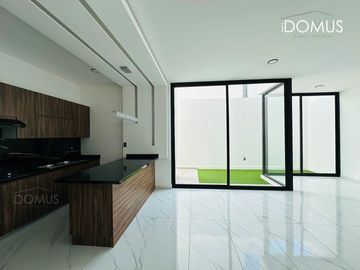 CASA EN VENTA GEMA RESIDENCIAL