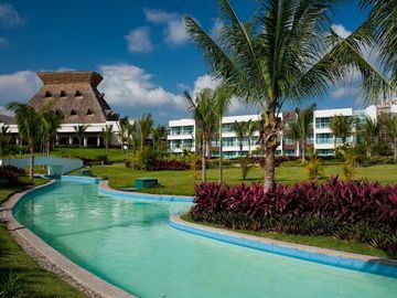 HERMOSA VILLA EN VENTA DENTRO DE VIDANTA ACAPULCO CON VISTA Y SALIDA AL CAMPO DE GOLF