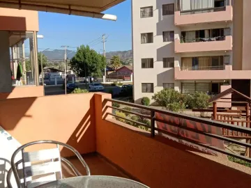 Venta De Cómodo Departamento En Quilpue
