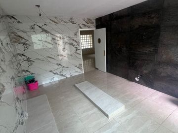 CASA DE 2 PISOS  EN VENTA UBICADA EN FRACCIONAMIENTO FLORESTA, VERACRUZ, VER.
