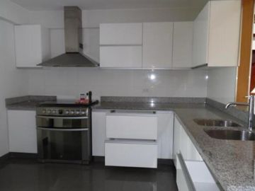 Vende Departamento En Jr . Italia Cerca Al Malecon Cisnero