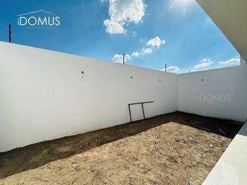 CASA EN VENTA GEMA RESIDENCIAL