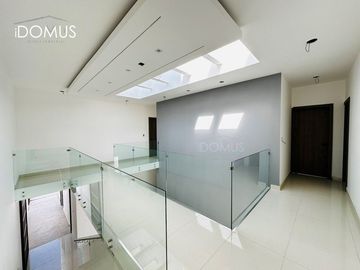 CASA EN VENTA GEMA RESIDENCIAL