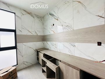 CASA EN VENTA GEMA RESIDENCIAL