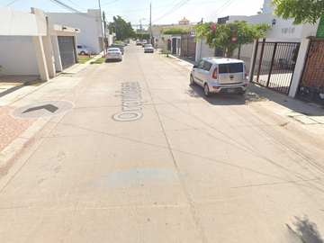 Venta de Casa en Remate Bancario, Jardines de Zacatecas, San Rafael, Los Mochis
