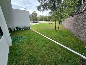 CASA NUEVA EN VENTA EN PASEOS DEL PARQUE MORELIA