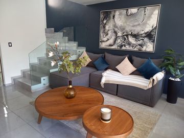 HERMOSA CASA  EQUIPADA DENTRO DE EXCLUSIVO FRACCIONAMIENTO