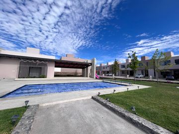 CASA EN CONDOMINIO HORIZONTAL