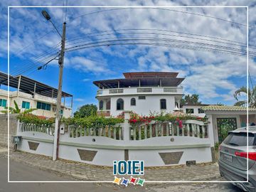 En venta: Casa Unifamiliar en Jaramijo, Urb. Horizonte Azul