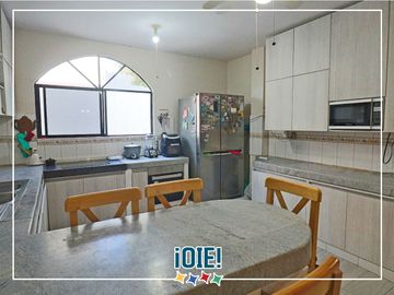 En venta: Casa Unifamiliar en Jaramijo, Urb. Horizonte Azul
