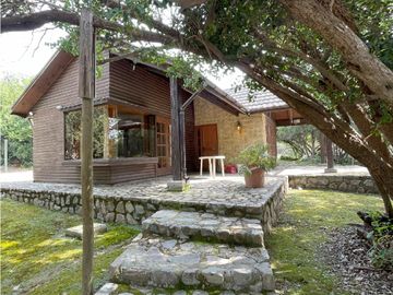 Imperdible! Hermosa Parcela con Casa Regularizada
