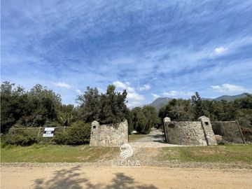 Imperdible! Hermosa Parcela con Casa Regularizada