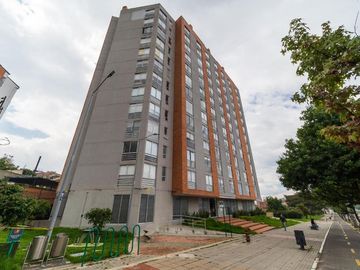 APARTA-ESTUDIO AMOBLADO EN VENTA, GRATAMIRA
