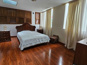 Vendo casa en el sector de  Alta Suiza, perfectas condiciones, Manizales