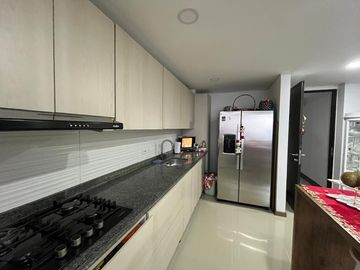 VENDO APARTAMENTO EN EL SECTOR LA CAMELIA MANIZALES