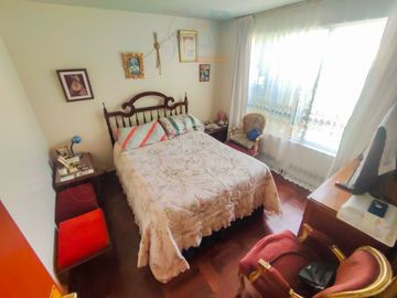 A UN PASO DE AV. LA MAR  - Casa como terreno en Pueblo Libre - zona residencial