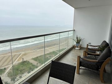 VENDO HERMOSO DEPARTAMENTO BALCON VISTA AL MAR -MAGDALENA