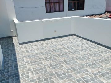 ALQUILER  CASA REMODELADA EN CONDOMINIO  SEGURO  CERCA C.C.EL POLO, COLEGIOS,UNIVERSIDADES