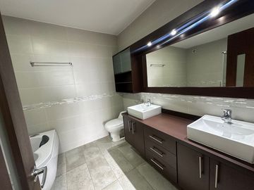 DEPARTAMENTO DE VENTA, sector Nayón