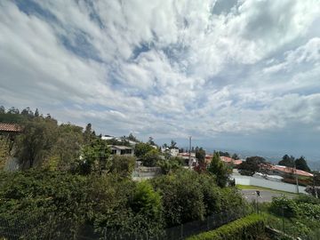 DEPARTAMENTO DE VENTA, sector Nayón