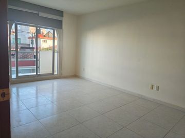 EN VENTA CASA DE DOS PLANTAS  FRACC. POLANCO EN LA COL. LA MORENA, TULANCINGO HGO