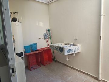 EN VENTA CASA DE DOS PLANTAS  FRACC. POLANCO EN LA COL. LA MORENA, TULANCINGO HGO