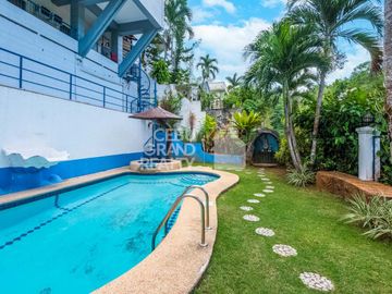4 Bedroom House with Swimming Pool for Sale in Maria Luisa Estate Park