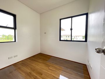 READY FOR OCCUPANCY UNIT IN IMUS CAVITE!
