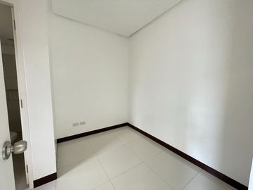 BRAND NEW HOUSE & LOT IN IMUS CAVITE ALONG AGUINALDO HIGHWAY