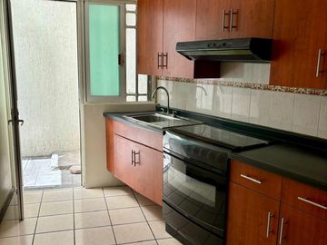 CASA EN VENTA EN COLONIA ALSESECA