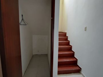 REMATO DUPLEX  2DO PISO + AIRES FRENTE A PARQUE - LOMA UMBROSA SANTIAGO DE SURCO