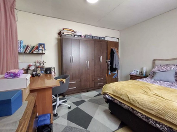 Gran Casa Regularizada, 6d/2b, 456m2 Terreno, Metro Observa.