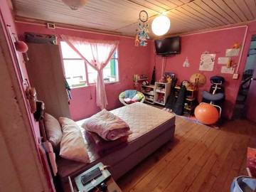 Gran Casa Regularizada, 6d/2b, 456m2 Terreno, Metro Observa.