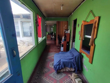 Gran Casa Regularizada, 6d/2b, 456m2 Terreno, Metro Observa.
