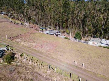 SE VENDE TERRENO EN JAVIER LOYOLA - AZOGUES