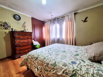 Casa Sólida De 2 Pisos, 4d/3b, 767 M2 De Terreno, San Miguel