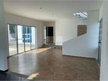 CASA EN VENTA CONDOMINIO LA VICTORIA RICAURTE GIRARDOT
