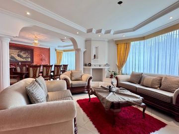 ¡Se vende espectacular departamento dúplex en Ponceano! 🏡✨