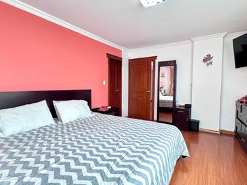 ¡Se vende espectacular departamento dúplex en Ponceano! 🏡✨