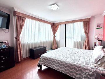 ¡Se vende espectacular departamento dúplex en Ponceano! 🏡✨