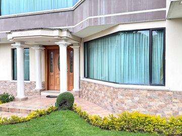 ¡Se vende espectacular departamento dúplex en Ponceano! 🏡✨