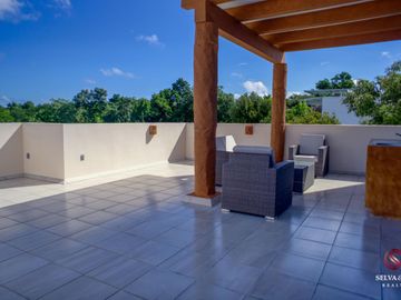 Casa con alberca y jardín cerca de la playa, venta, el Cielo, Playa del Carmen.
