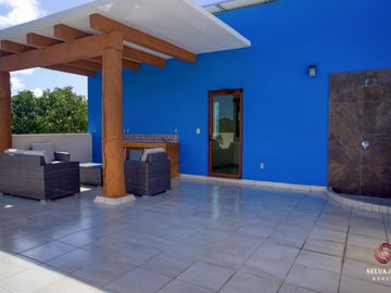 Casa con alberca y jardín cerca de la playa, venta, el Cielo, Playa del Carmen.