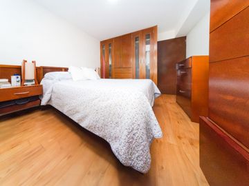 VENTA DE DEPARTAMENTO EN MAGDALENA LIMITE CON SAN ISIDRO