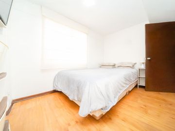 VENTA DE DEPARTAMENTO EN MAGDALENA LIMITE CON SAN ISIDRO