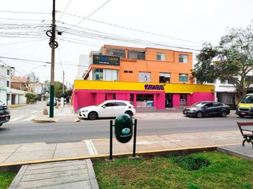 VENTA DE DEPARTAMENTO EN MAGDALENA LIMITE CON SAN ISIDRO