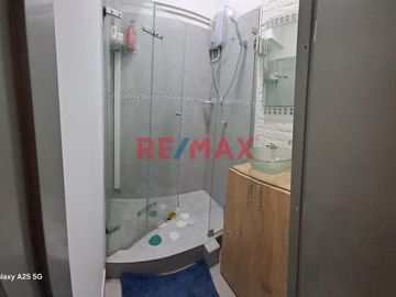 Venta o Alquiler de Minidepartamento con Moderna Oficina En Miraflores