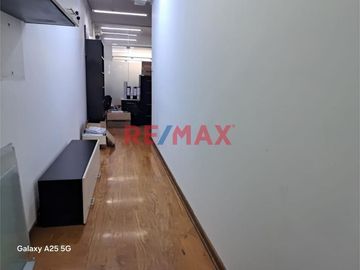 Venta o Alquiler de Minidepartamento con Moderna Oficina En Miraflores