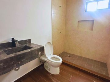 HERMOSA CASA NUEVA EN FRACCIONAMIENTO LOS OLIVOS