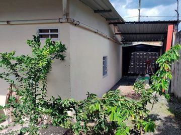 SE VENDE DE OPORTUNIDAD, CASA AMOBLADA + MINI DEPARTAMENTO 105 M2. DE CONST. SAN PABLO II - LA EMANUEL – LA CONCORDIA – SANTO DOMINGO - ECUADOR
